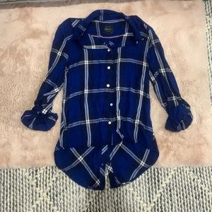 Blue plaid double button down flannel